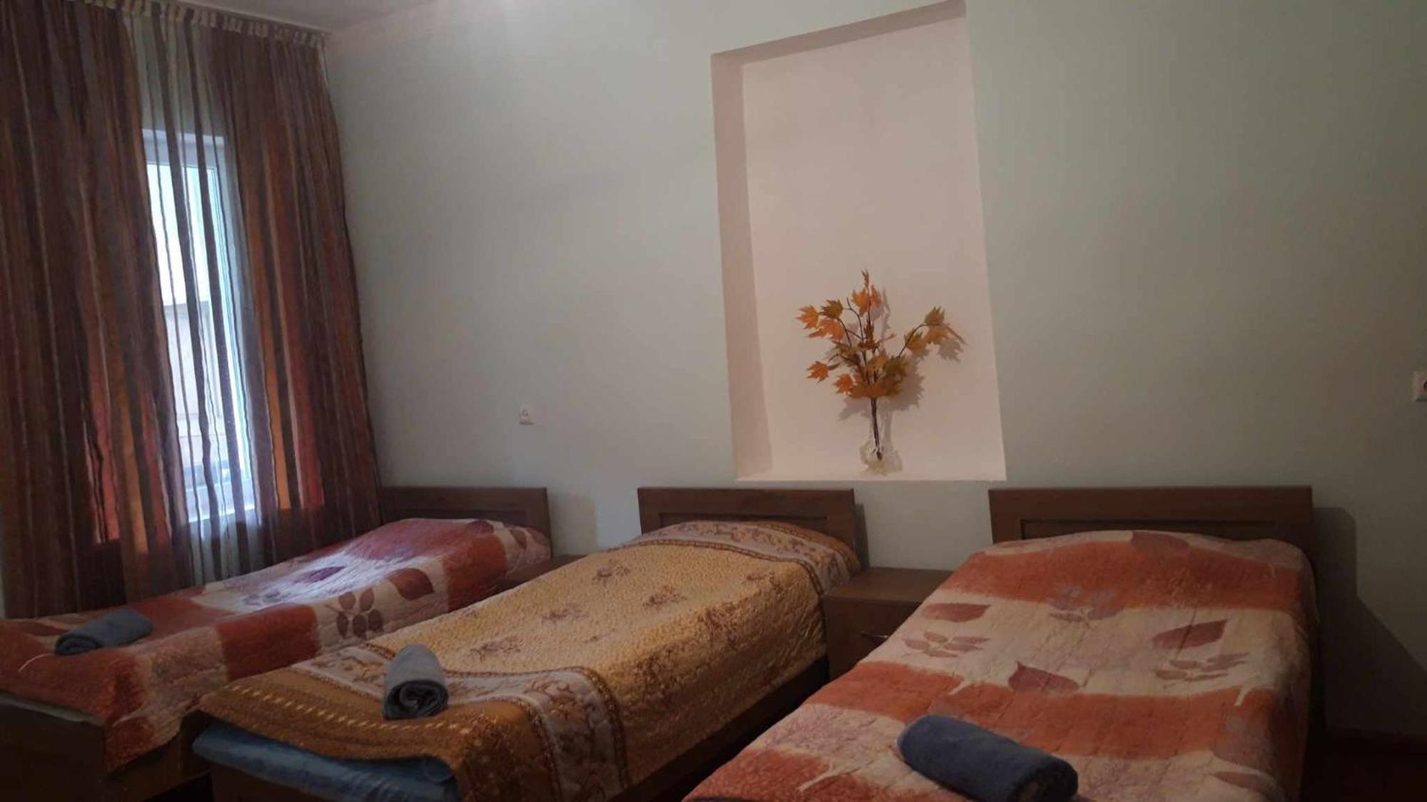 Jeiran Japaridze'S Guesthouse Μέστια Εξωτερικό φωτογραφία