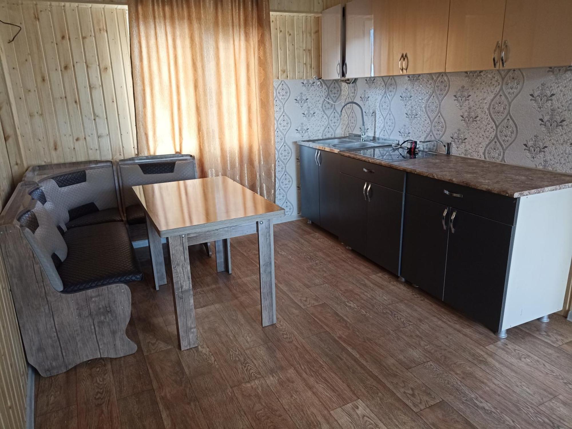 Jeiran Japaridze'S Guesthouse Μέστια Δωμάτιο φωτογραφία