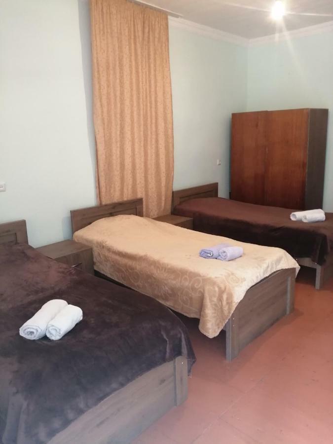 Jeiran Japaridze'S Guesthouse Μέστια Εξωτερικό φωτογραφία